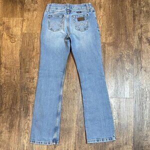 Girl’s wrangler Blue Jeans